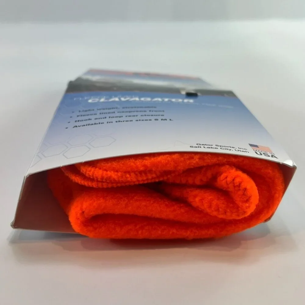NWT Gator Fleece Lined Clavagator Face Mask